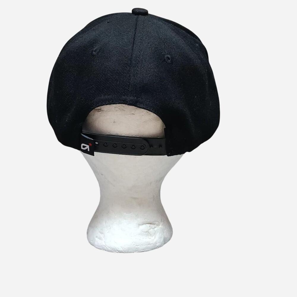 Astra snapback hat - Picture 4 of 6